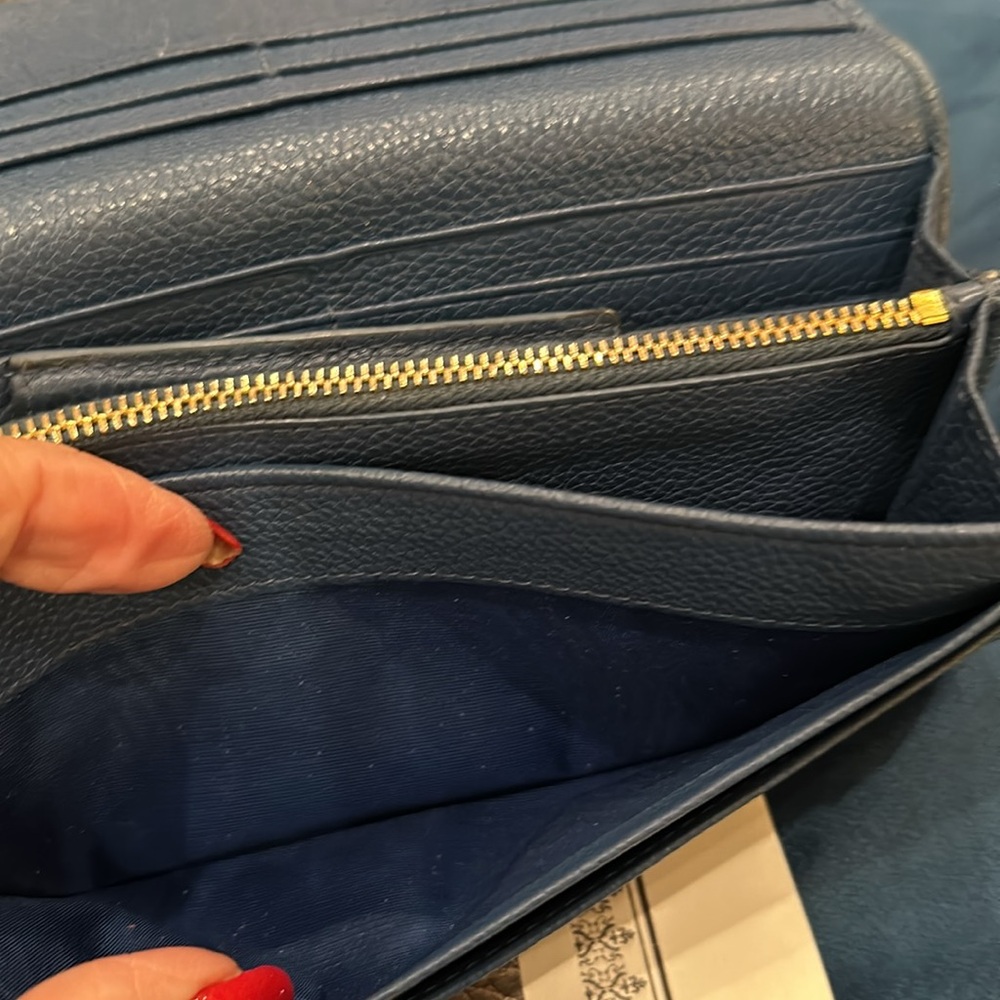 BEAUTIFUL COBALT BLUE PRADA VITELLO DOUBLE LONG WALLET W COA BOX AND CARDS INCL. - Picture 8 of 13